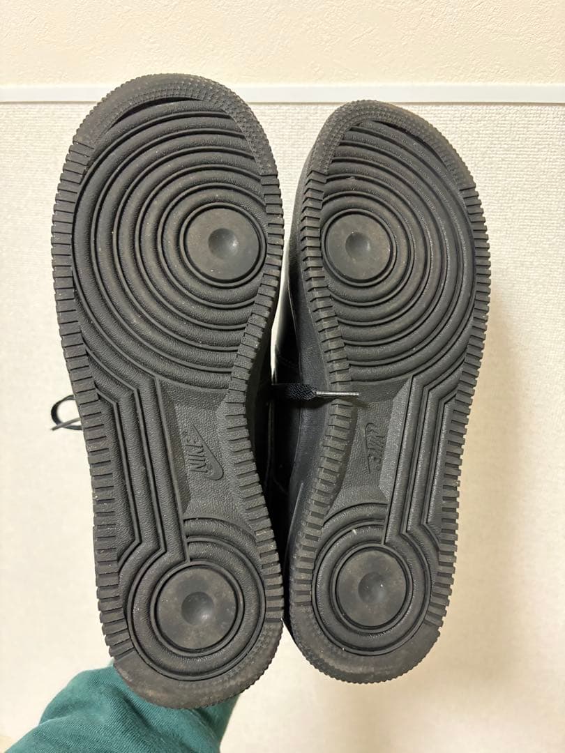 Nike Air Force 1 ブラックレザー スニーカー