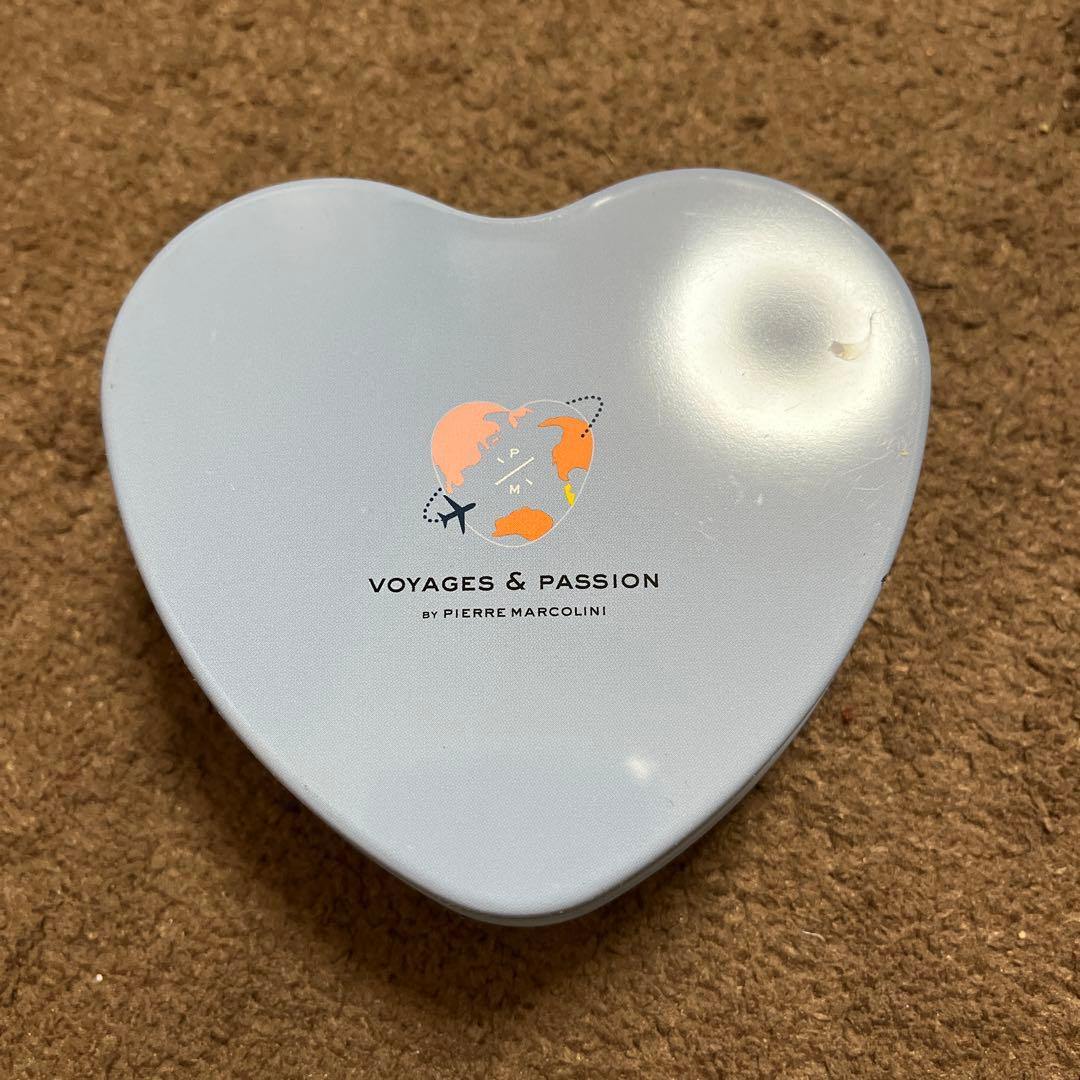 Pierre Marcolini ハート型小物入れ　本人直筆サイン入り