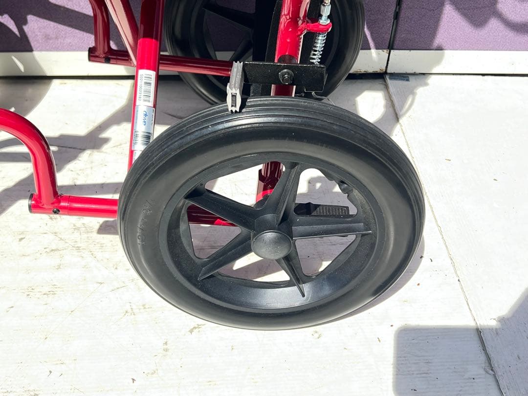 Expedition X EXP19LTRD 赤い折りたたみ介助用車椅子