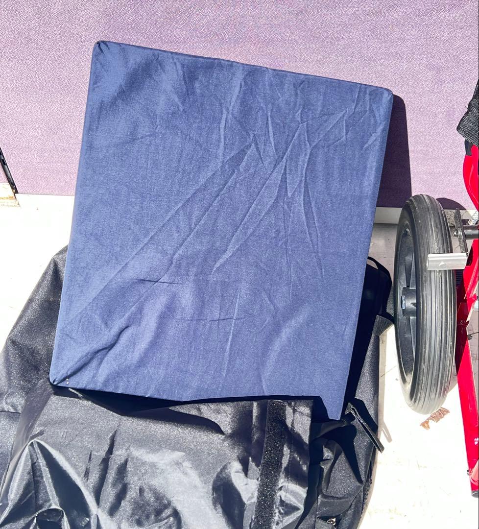 Expedition X EXP19LTRD 赤い折りたたみ介助用車椅子