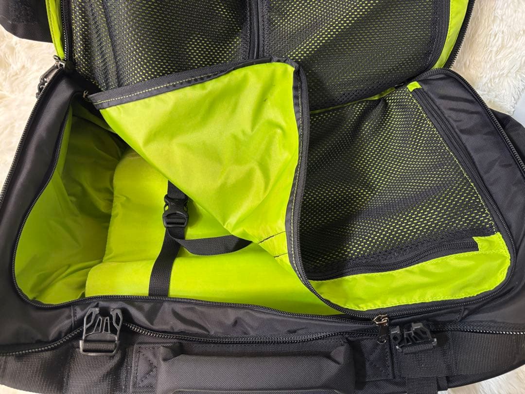 【良品】　美品Karrimor カリマー　Clamshell 40 クラムシェル