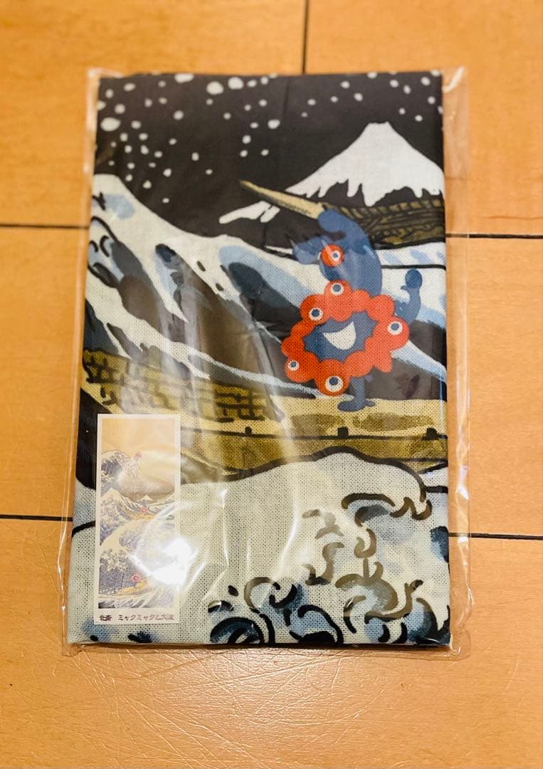 【新品】ミャクミャク　絵てぬぐい　北斎 ミャクミャクと大波