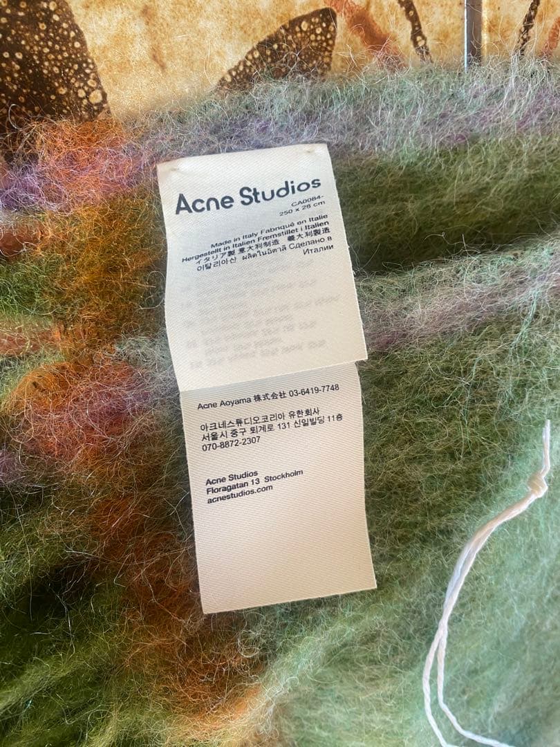 ま*ろ様 Acne Studios ウールマフラー 緑色 フリンジ付き
