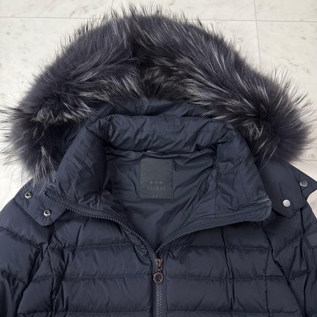 美品 タトラス 2023年製 ヴァレナ ダウンジャケット ネイビー サイズ03