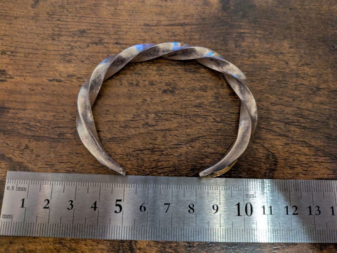 【定価約80,000円】シルバーツイストバングル　シルバー925　ROAD