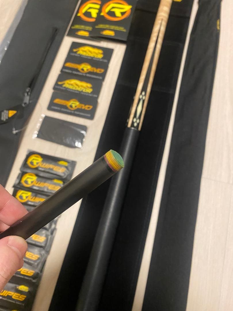 Predator プレデター　プレーキュー + REVO レボ　カーボンシャフト