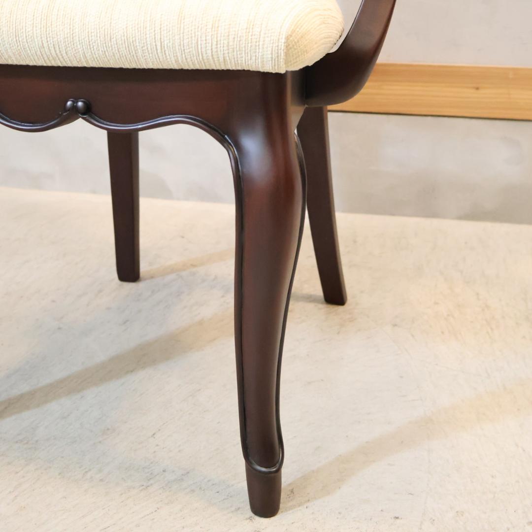 IDC OTUSKA 大塚家具 木製椅子 クラシック ダイニングチェア アーム付