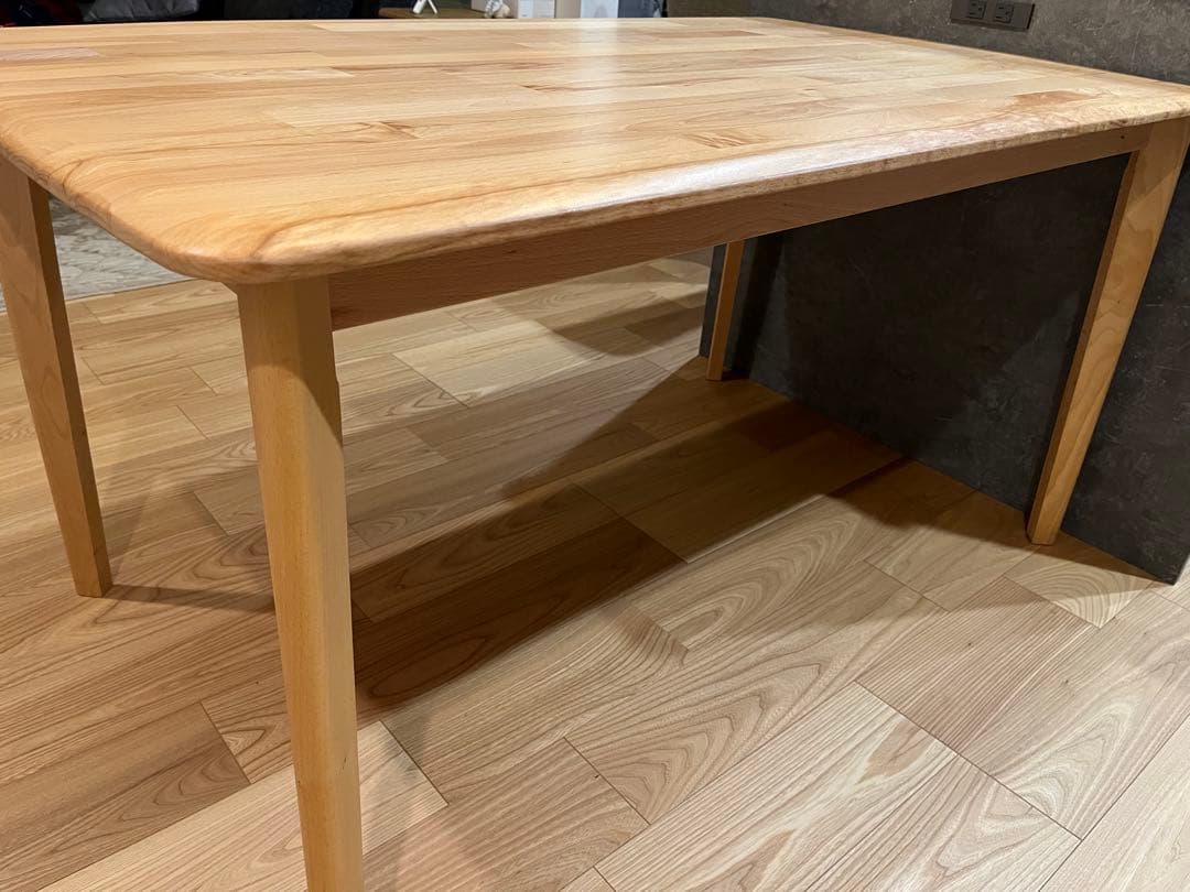 ニトリ　Nコレクション　ダイニングテーブル