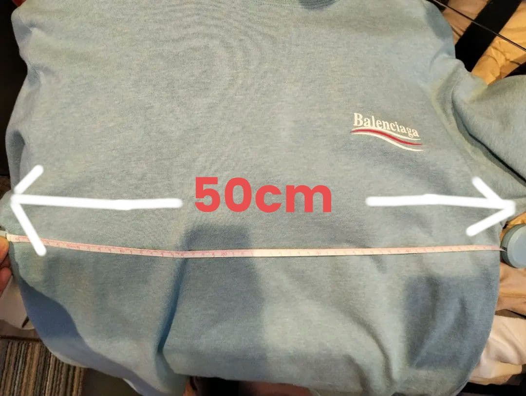 Balenciaga Tシャツ