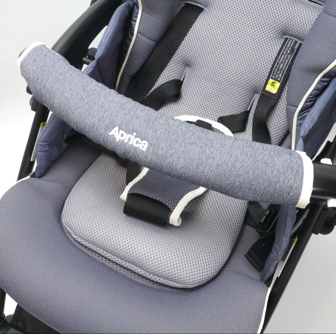 【美品】Aprica ラクーナ ビッテ クッション　ブルーアットル　ベビーカー