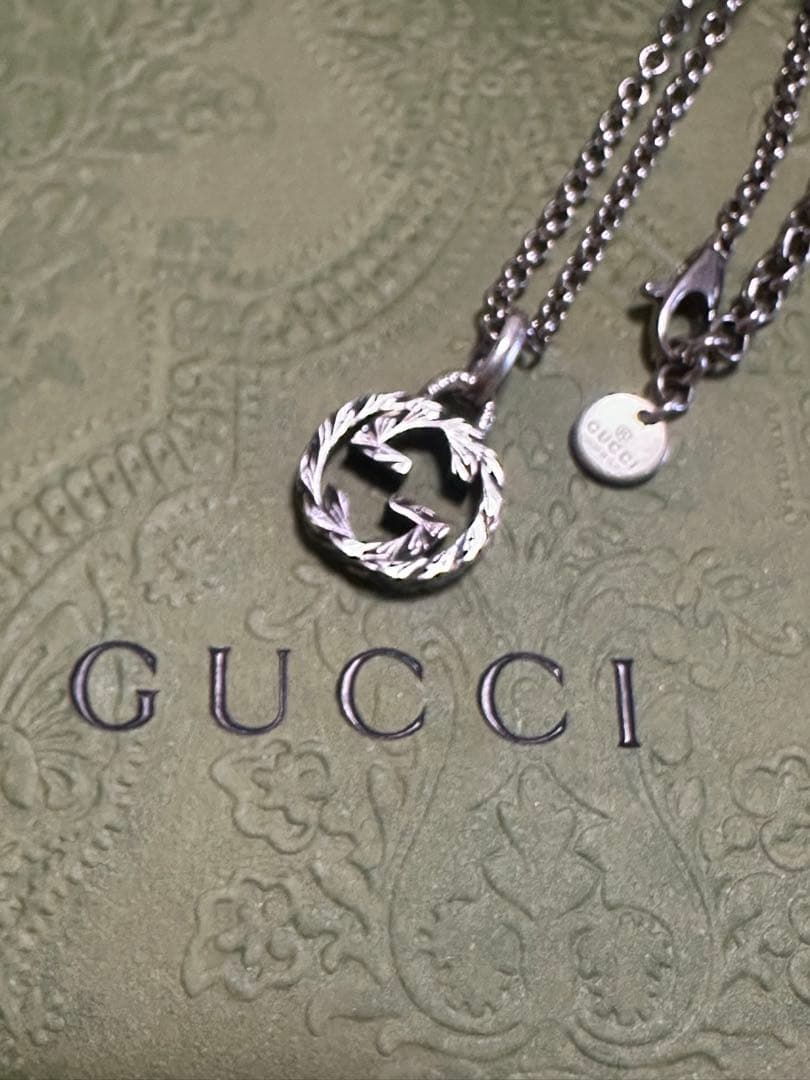 GUCCI グッチ インターロッキングG ペンダント ネックレス　紙袋、箱付き