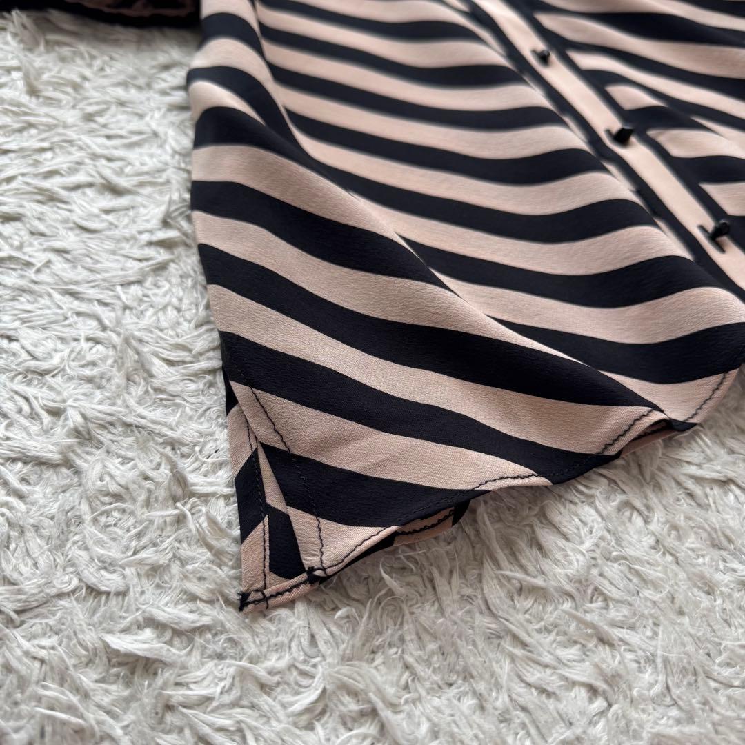 美品 フェンディ シルク ブラウス 半袖 パフスリーブ タック ストライプ 40