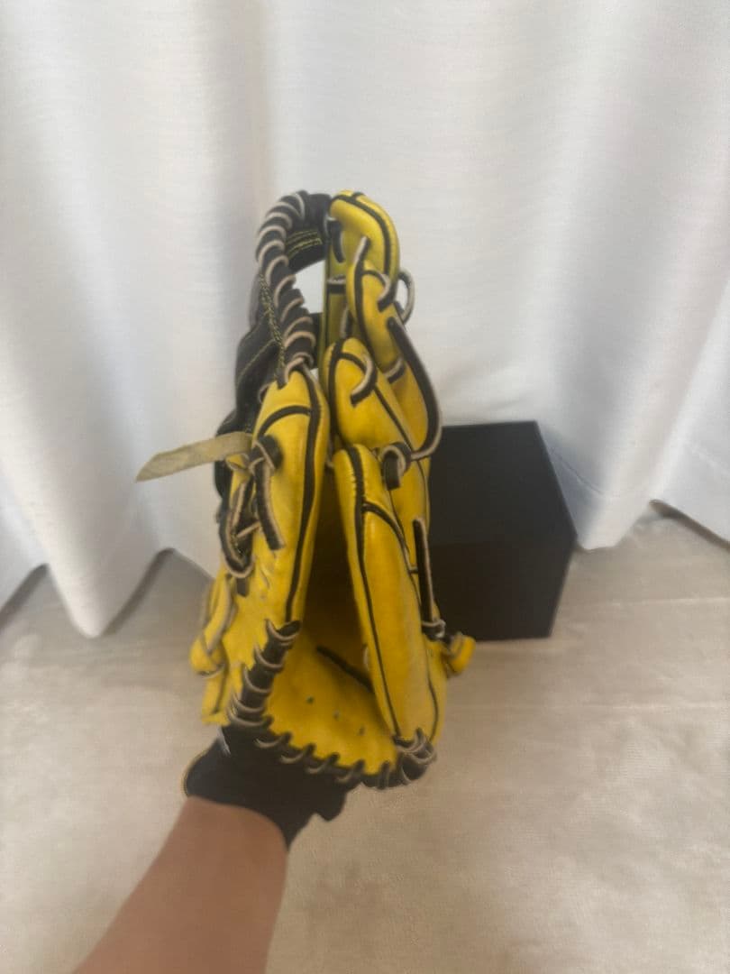 美品☆ミズノプロ 軟式 グローブ 杉本裕太郎モデル 外野用 ミズノ 右投げ用