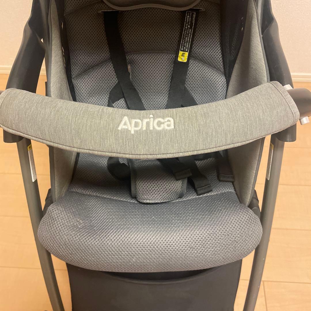 Aprica クルリー　ベビーカー　グレー　 レインカバー付き