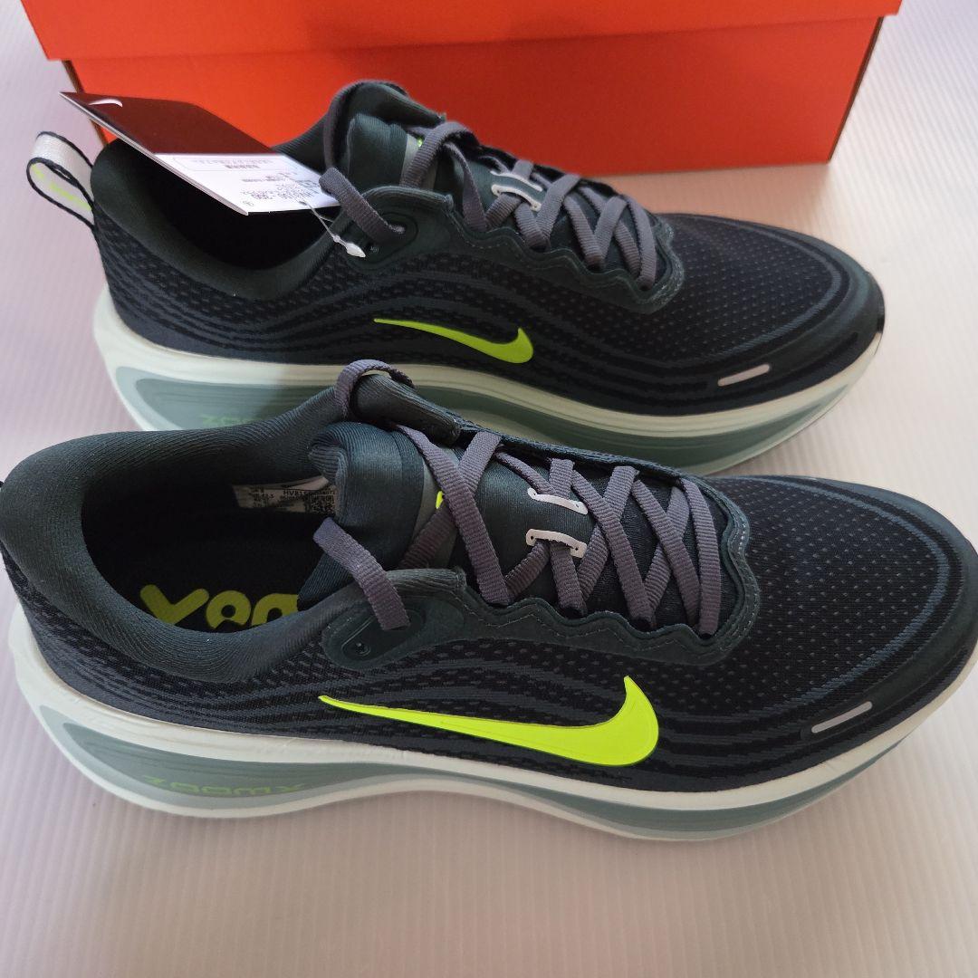 コメント購入前プロフ。未使用❗ナイキ　VOMERO PLUS 27cm