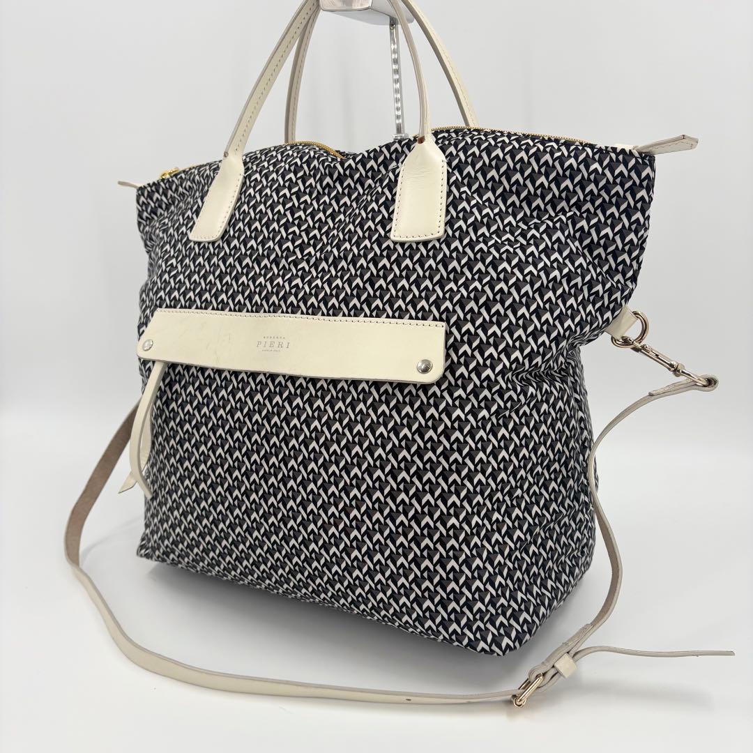 美品　ロベルタピエリ 2way トートバッグ ショルダーバッグ 総柄 819