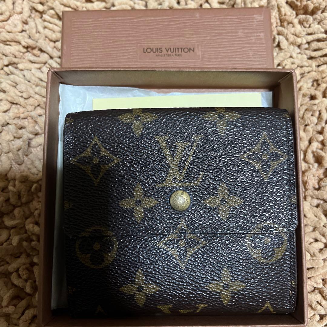 ルイ・ヴィトン　モノグラム　ポルトモネ・ビエ・カルトクレディ　Wホック　三つ折り
