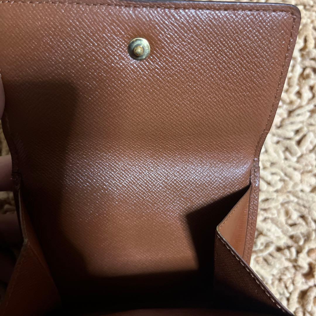 ルイ・ヴィトン　モノグラム　ポルトモネ・ビエ・カルトクレディ　Wホック　三つ折り