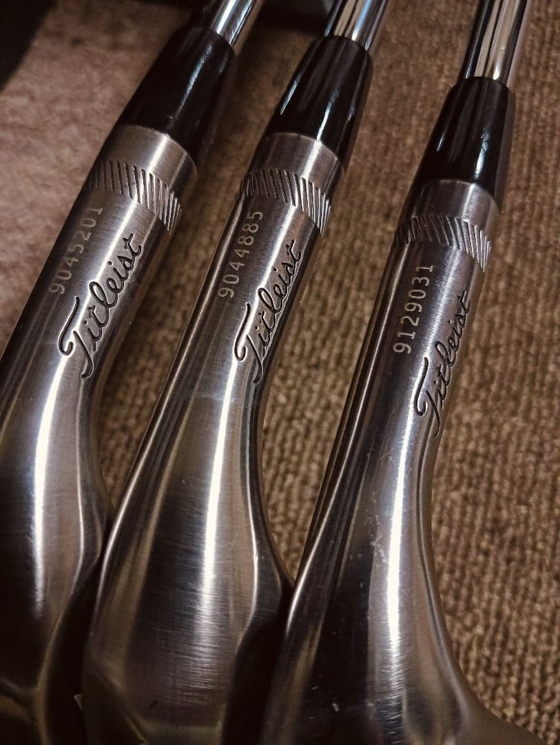 じんいちろう希少ブラッシュドスチールVokey Design SM9