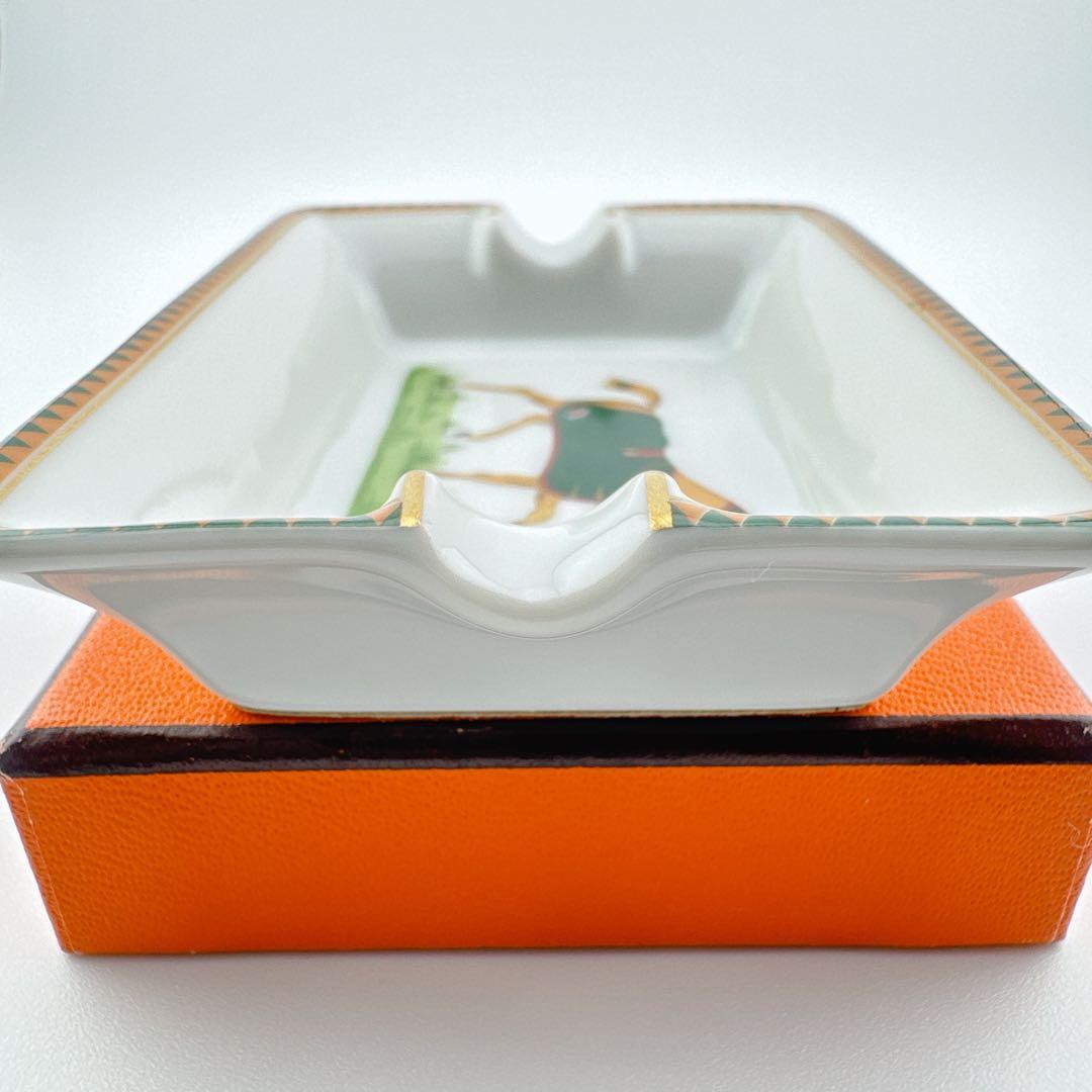 HERMES エルメス 灰皿 馬柄 アッシュトレイ 小物入れ 陶器 未使用 箱付