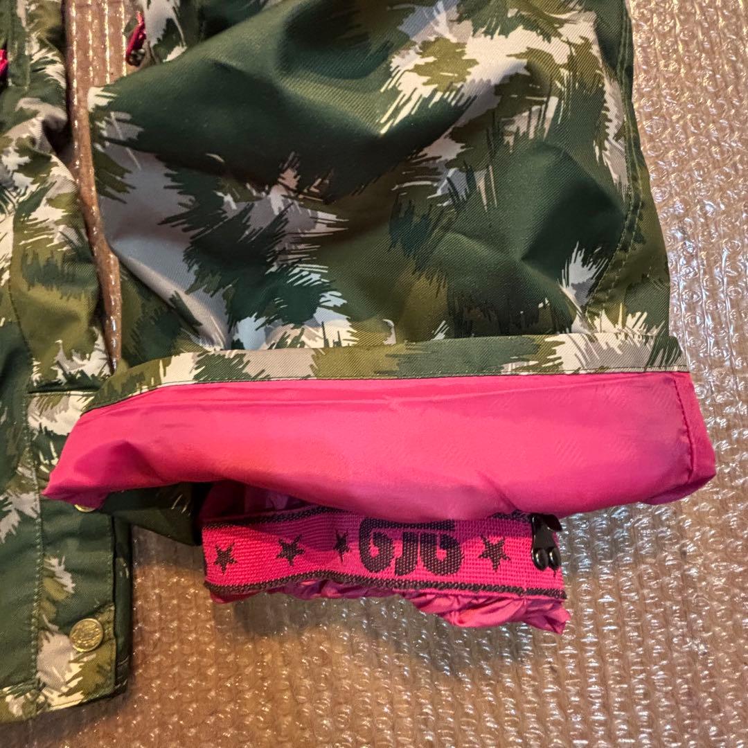 未使用　新品　迷彩　ARG(asics) スノーボードウェア　ズボン　スキー