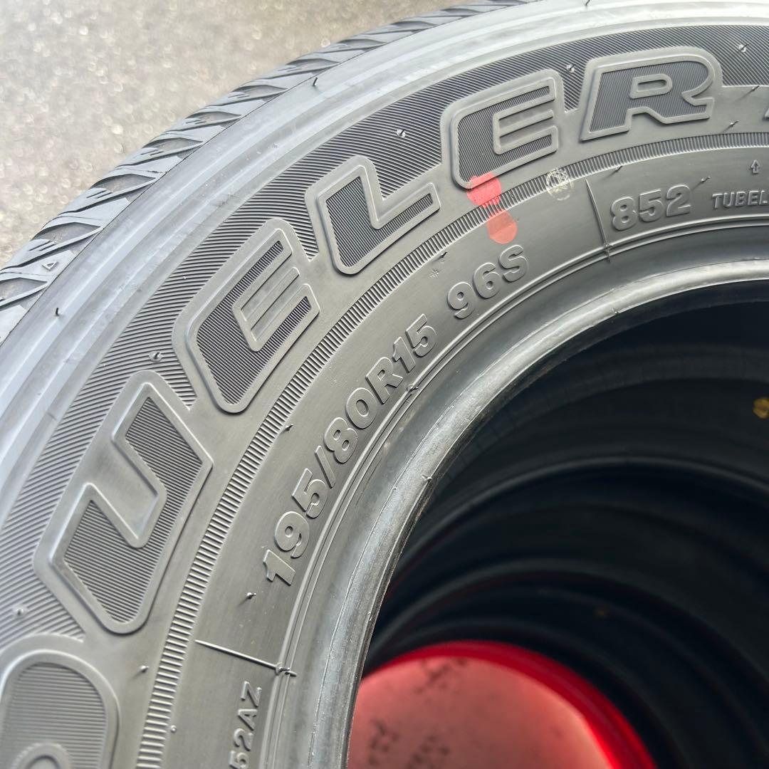 中古タイヤ195/80R15 ブリヂストン　ジムニーノマド、シエラ純正4本セット