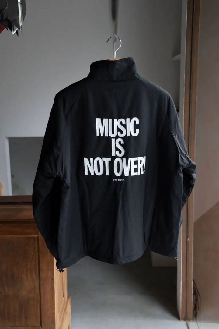 ジャケット・アウター ISNESS MUSIC MINOTREVERSIBLEFLEECEJACKET