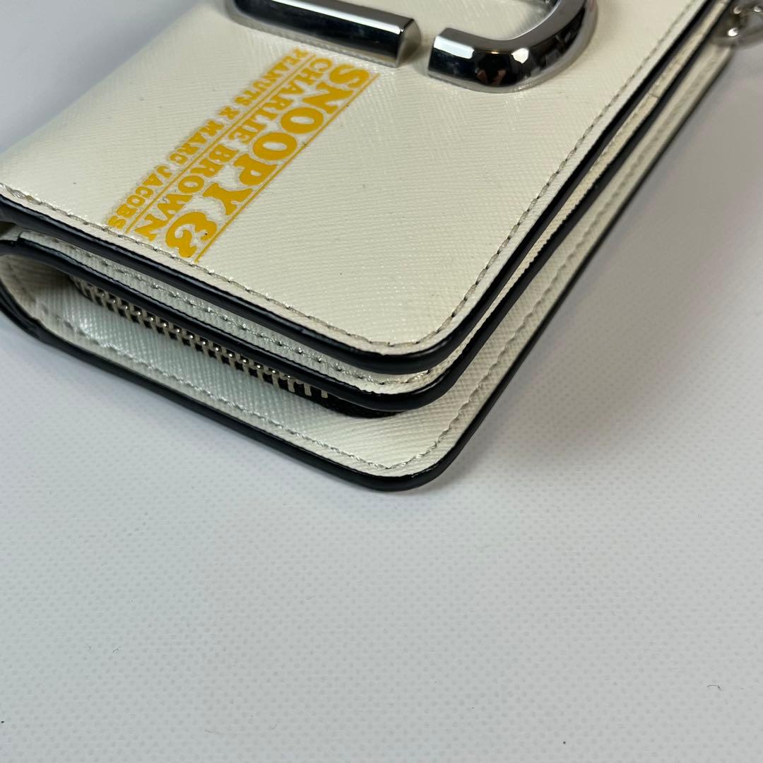 未使用級　MARC JACOBS The Snapshot SNOOPY 財布