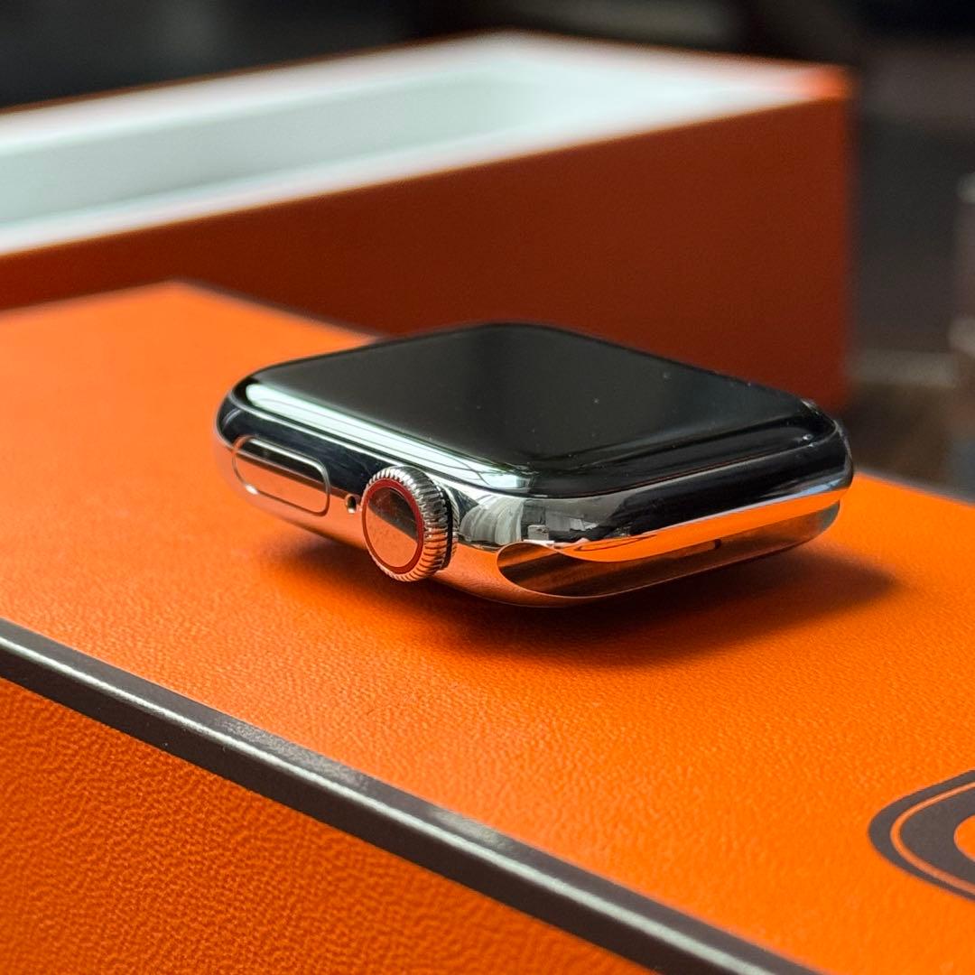 2490 Apple Watch エルメス　series5 シルバー　セルラー