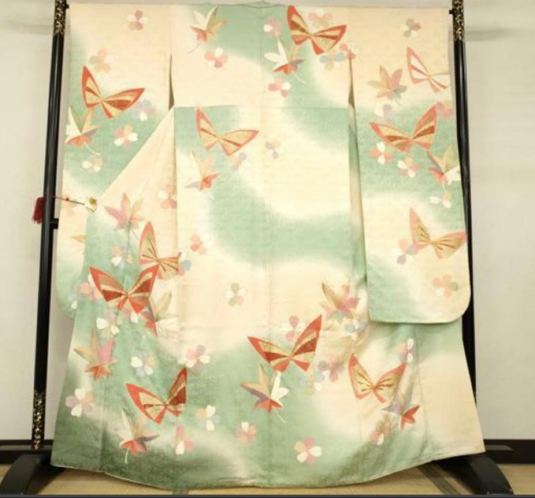 振袖フルセット6点サイズM〜Ｌ駒刺繍　花蝶文　暈し染め　金彩　正絹
