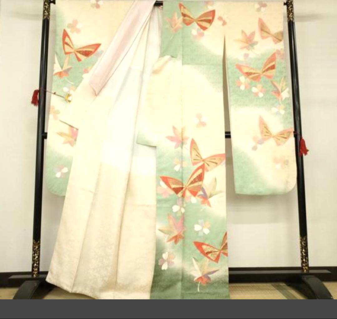 振袖フルセット6点サイズM〜Ｌ駒刺繍　花蝶文　暈し染め　金彩　正絹