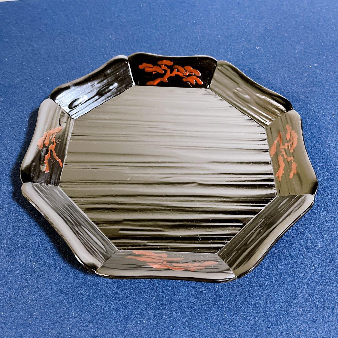 希少　一閑塗　輪花盆　安本表雲斉　勝利　干菓子器　老松　輪華盆　茶道具　漆器