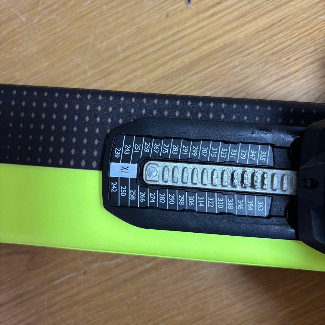 HEAD(ヘッド) V-SHAPE ショートスキー130cm