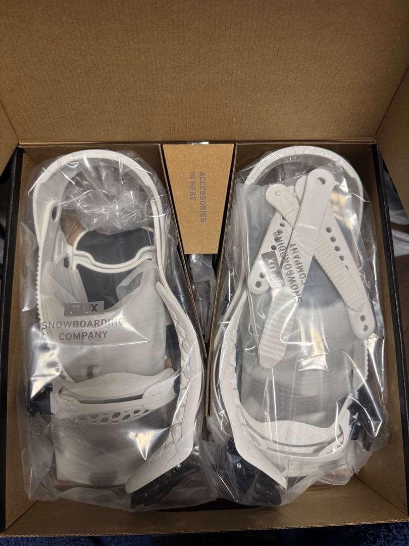 FLUX CV 25-26 ビンディング Mサイズ 中国限定 パンダカラー