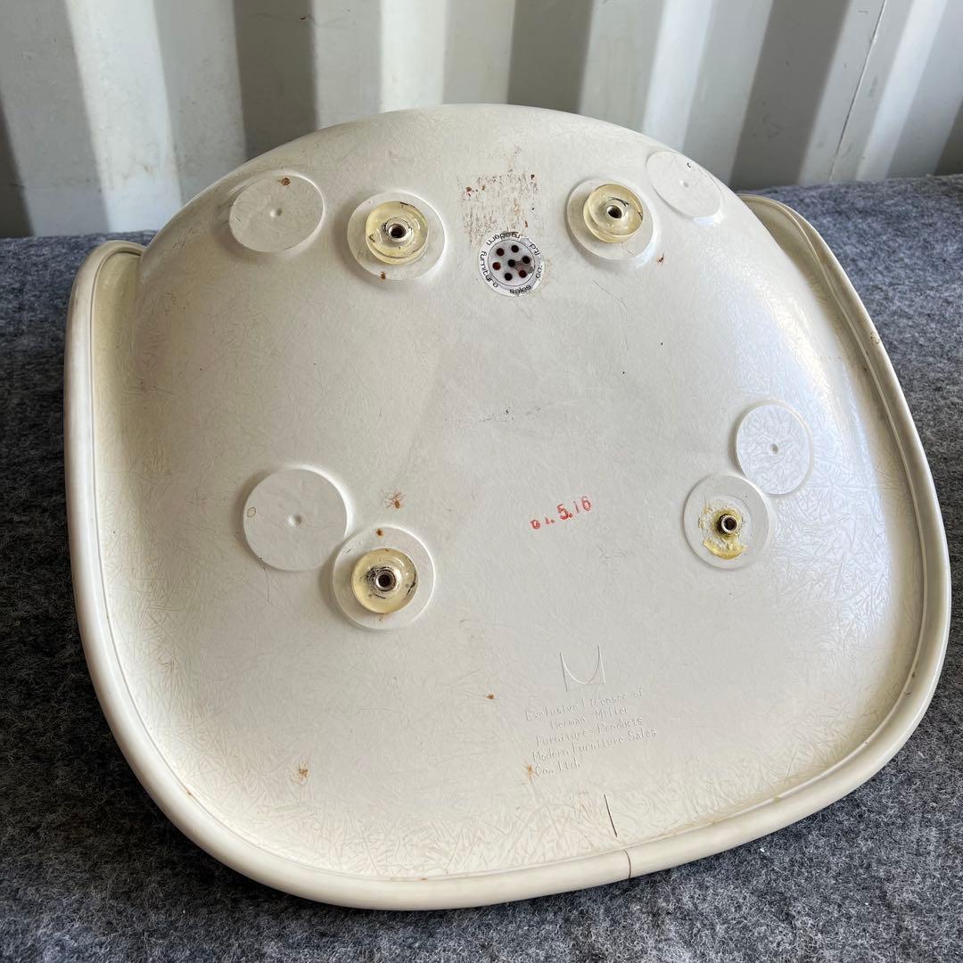 D77激安早い者勝ち✨　ハーマンミラー　イームズ　スタッキングベース　新生活✨