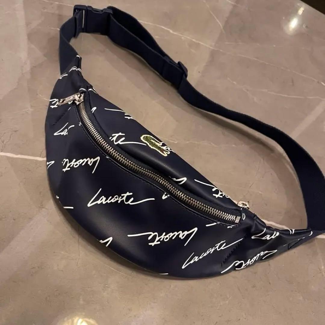 ラコステ　モノグラム　ボディバッグ