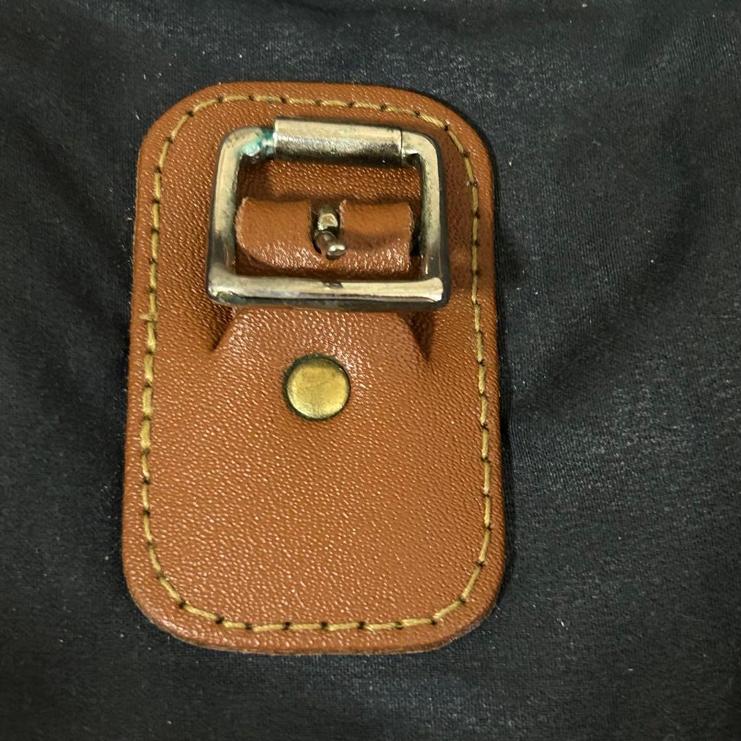 Barbour バブアー ショルダーバッグ メッセンジャーバッグ オイルド 紺色