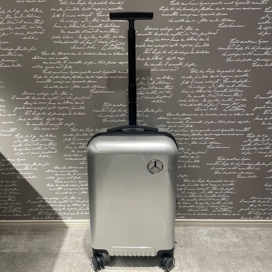 メルセデス ベンツ キャリーケース　軽量　機内持込み可