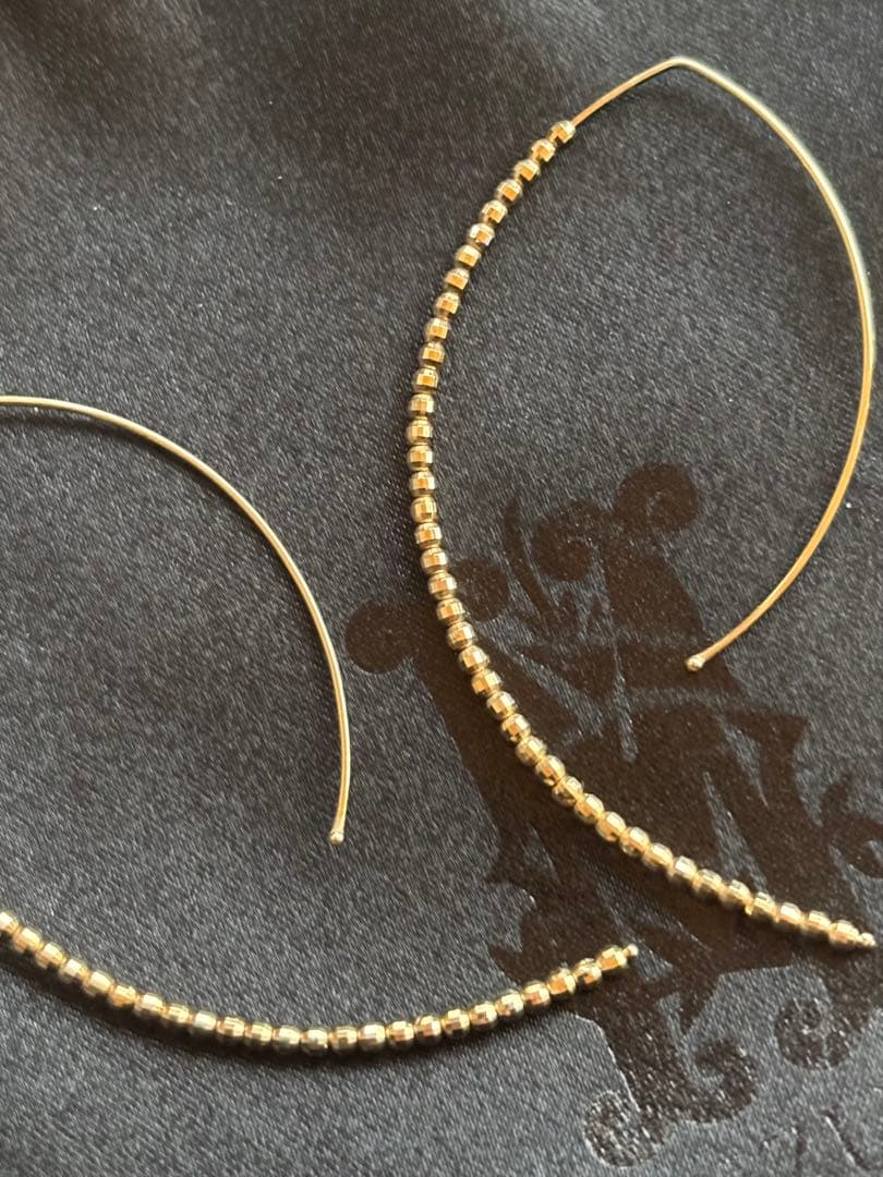 MIZUKIバナナフープピアス 14KYGラージ