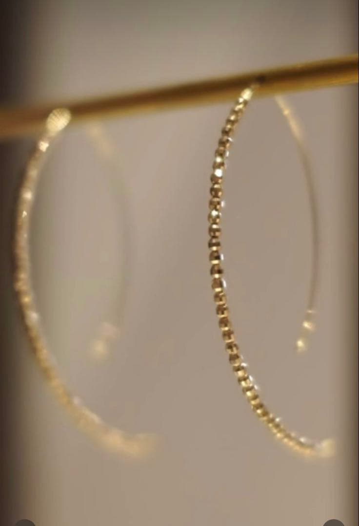 MIZUKIバナナフープピアス 14KYGラージ