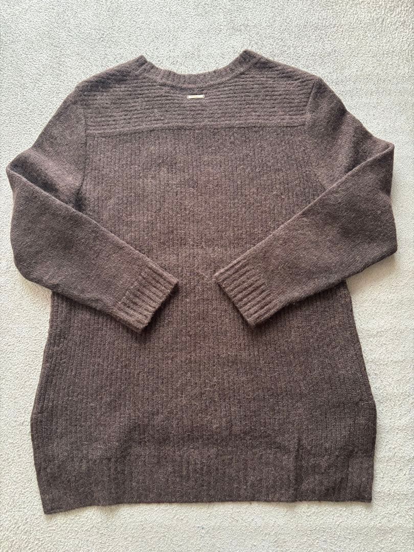 レオナール　ブラウン 長袖ニットセーター