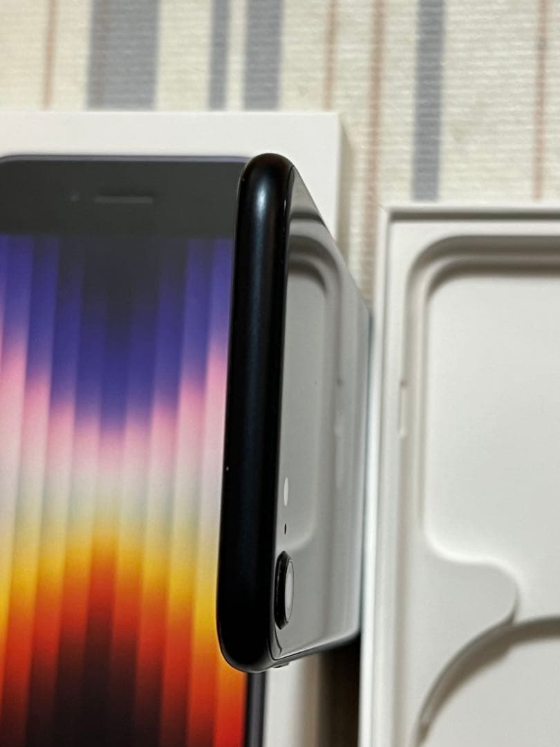 iPhone SE（第3世代） 128GB