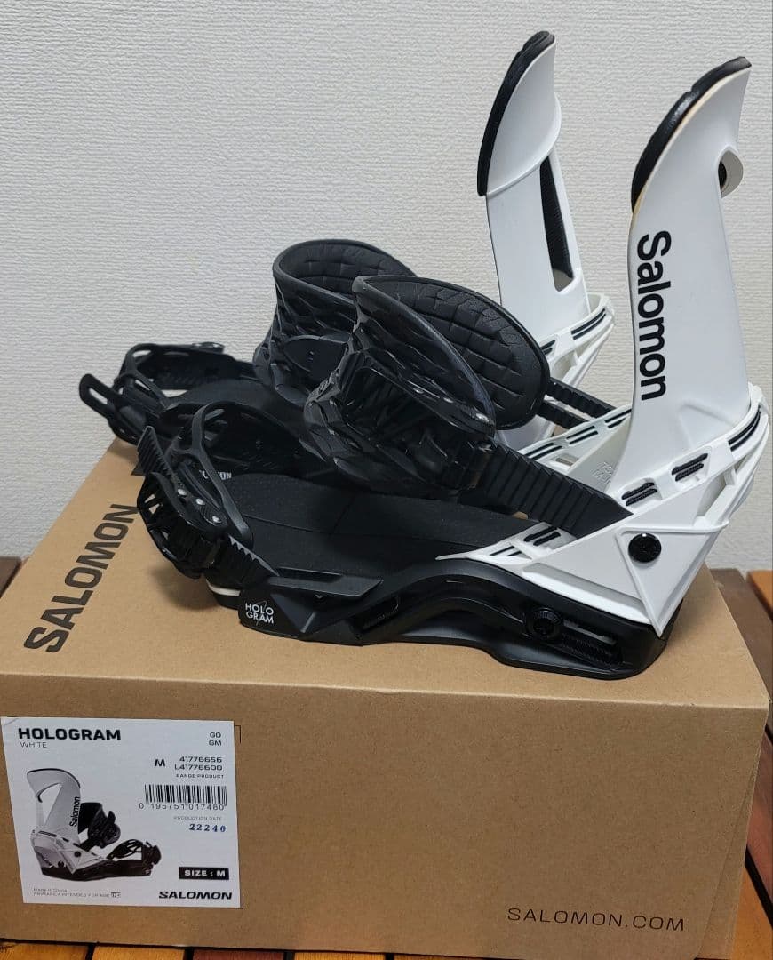 【美品】Salomon Hologram ビンディング M ホワイト ブラック