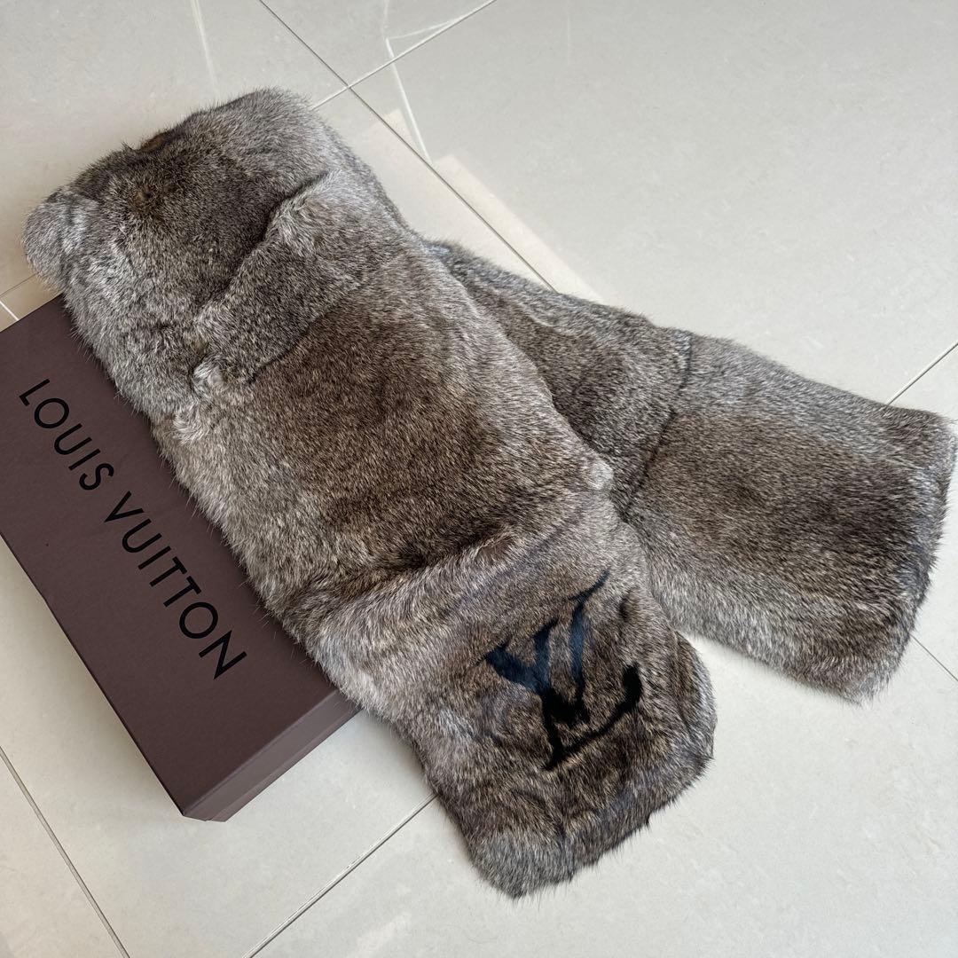 LOUIS VUITTON ウサギ毛 マフラー グレー