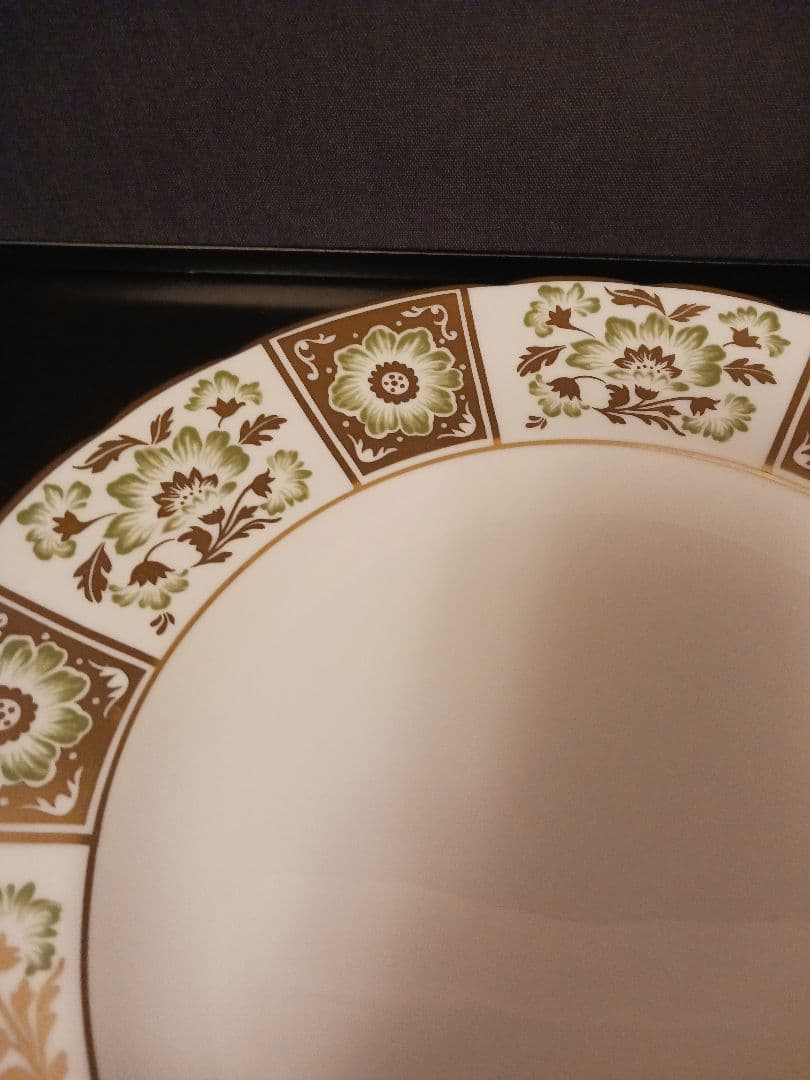 ロイヤルクラウンダービー グリーンダービーパネル プレート27cm ①