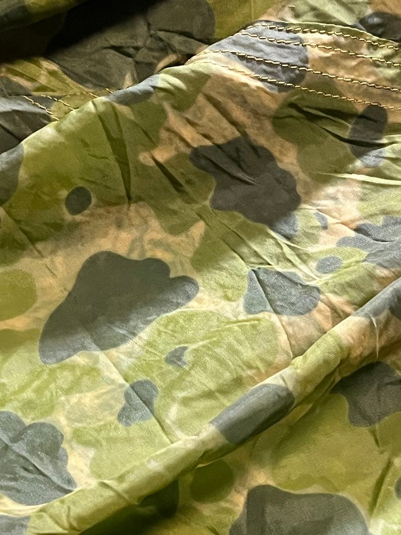 実物米軍 特大！ パラシュート生地 ミニタリー生地 服 デザイン 飾り 迷彩