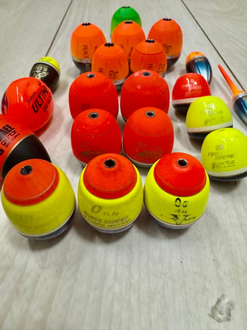 釣り道具（ハリス・ウキ）一式