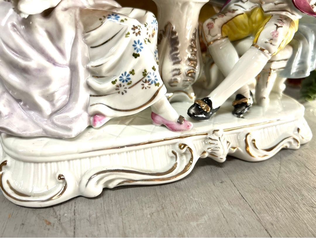 陶器 置物 貴婦人 男爵 貴族 フィギュリン インテリア アンティーク