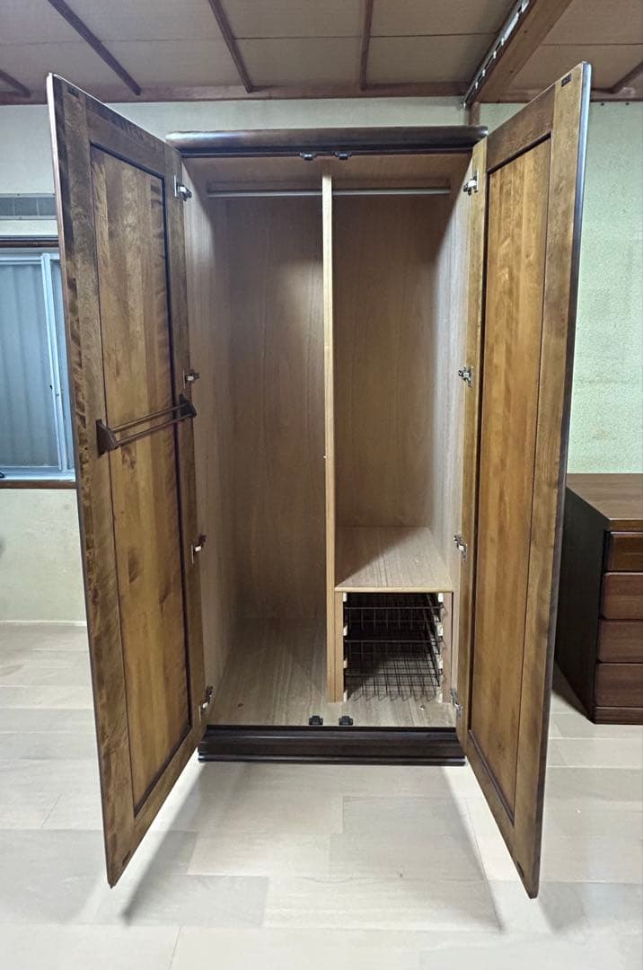 ダークブラウン 木製 クローゼット 衣類収納