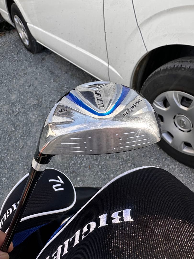 BIGLIETT ゴルフバッグ・アイアン付き